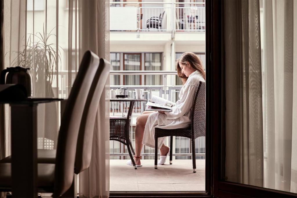Triton Apartments ワルシャワ エクステリア 写真